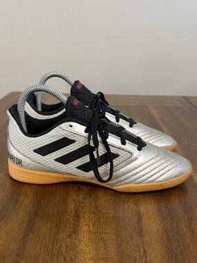 adidas Predator Sala Silver and Black Indoor Soccer Shoes Mens Size 5.5